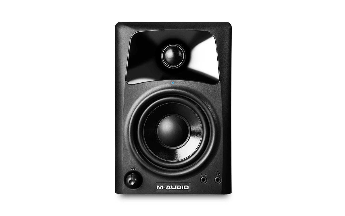 M-Audio AV-32 Monitores
